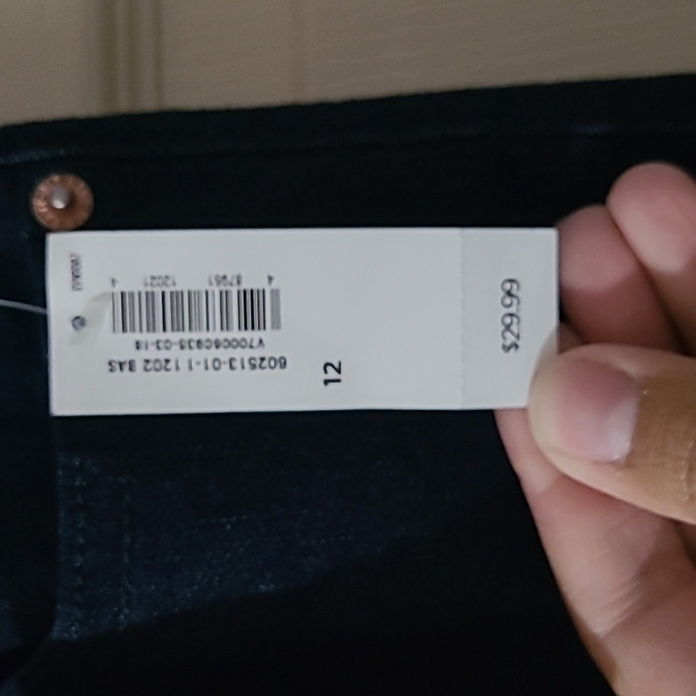 Jeans - Picture 2 of 3